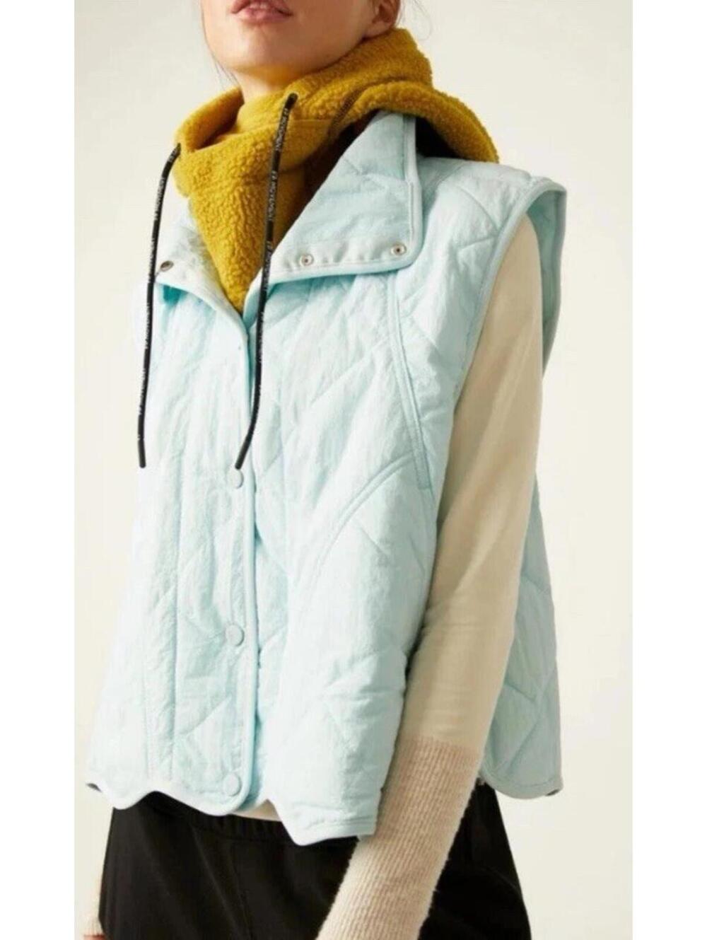 FP Movement Quinn Quilted Light Blue Vest Sz S